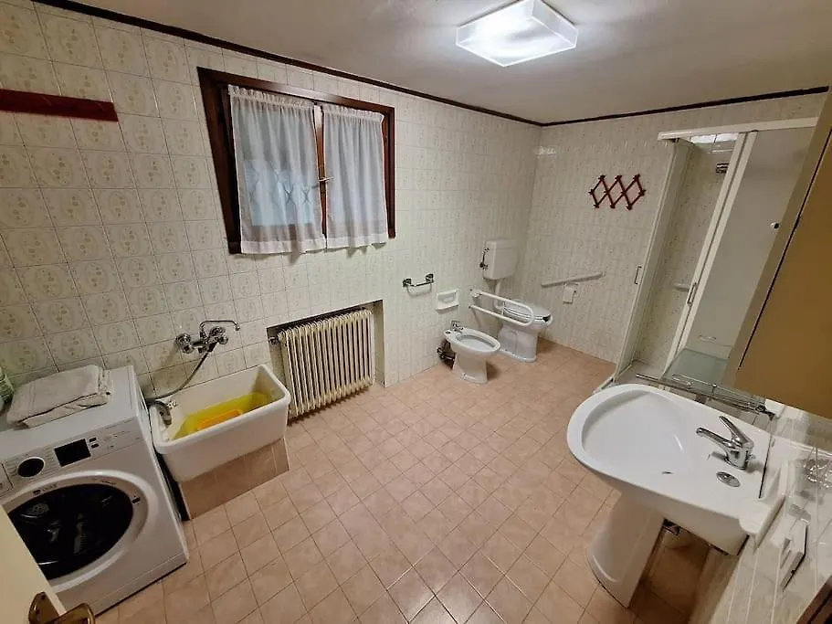 M&G House Near Venice By Train, With Pool Apartment Noale